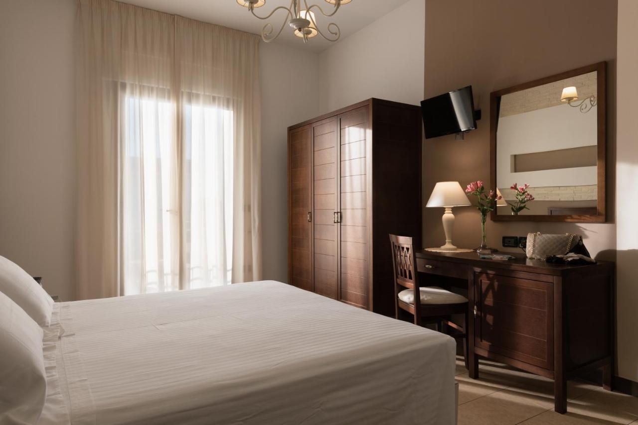 Bed and Breakfast La Chiocciola Кастриньяно-дель-Капо Экстерьер фото